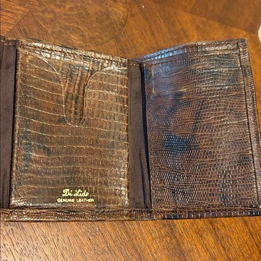 Di Lido  wallet genuine leather  snake skin pattern print  trifold wallet small